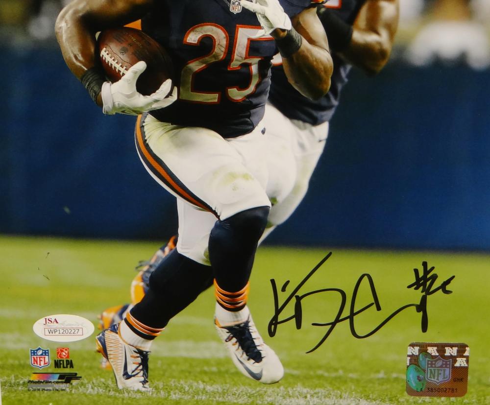 Ka'Deem Carey Signed *Blk Chicago Bears 8x10 Running W/ Ball P. F. Pho –  The Jersey Source