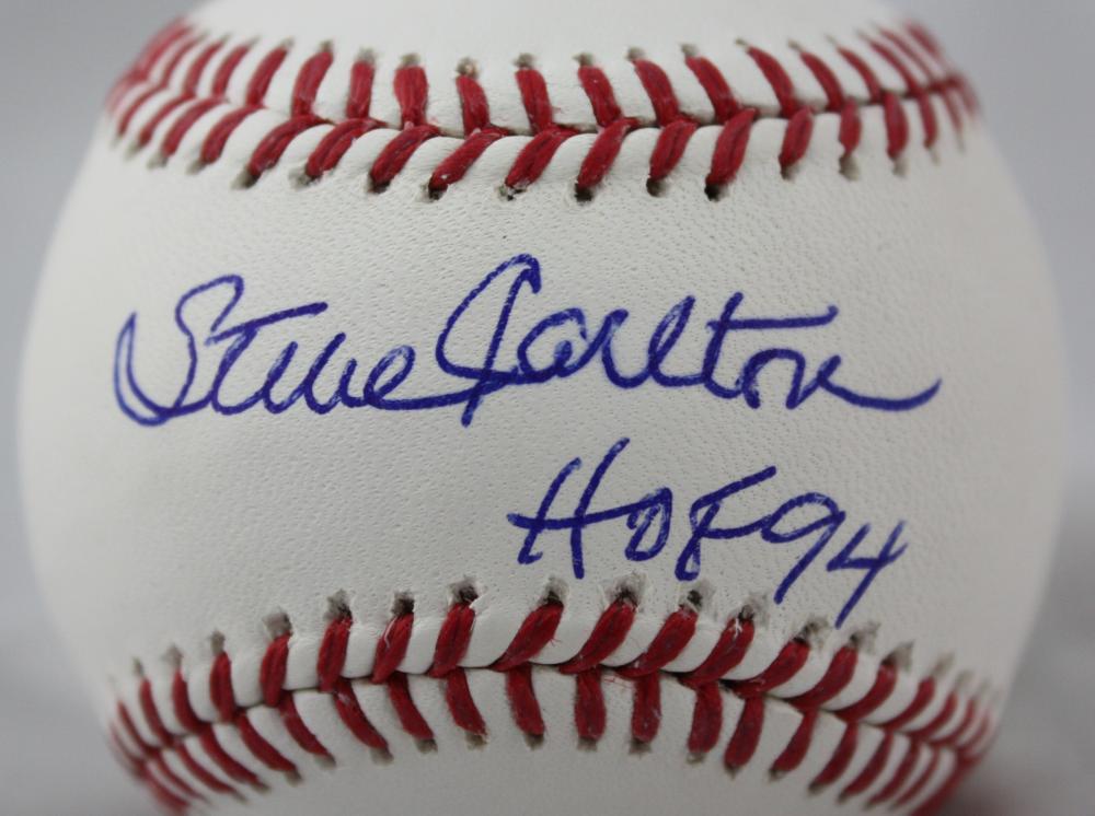 Steve Carlton Autographed Rawlings OML Baseball w/ 3 Stats - JSA W