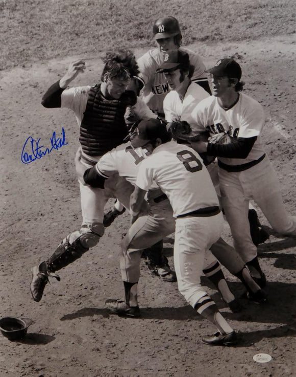 Carlton Fisk Autographed Red Sox 16x20 B&W Fighting Photo- JSA W Authenticated