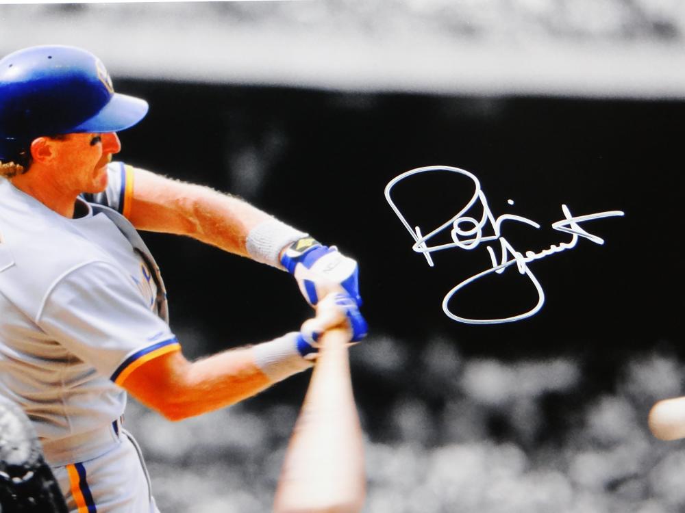 Robin Yount Autographed Milwaukee Brewers 16x20 Photo - BAS