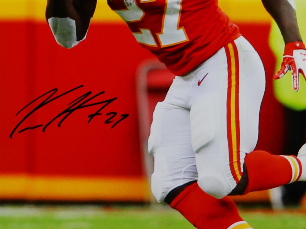 Kareem Hunt Autographed Kansas City Chiefs Jersey