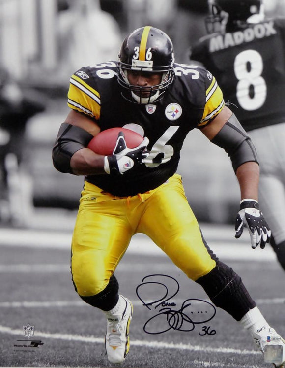 Jerome Bettis Autographed Steelers 16x20 PF Photo BW Spotlight- Beckett W Auth *Black