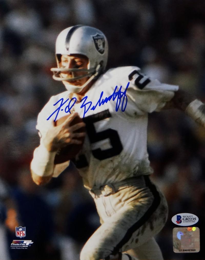 Fred Biletnikoff Autographed Oakland Raiders 8x10 Running W/ Ball PF P –  The Jersey Source
