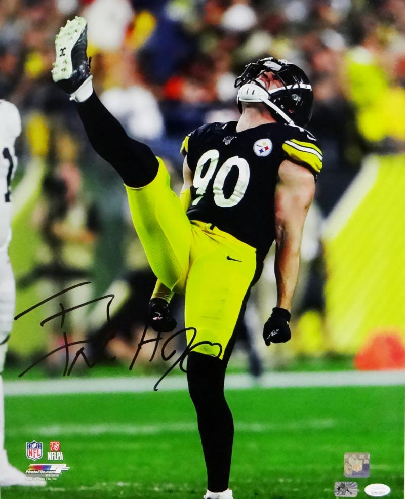 Pittsburgh Steelers linebacker T.J. Watt (90) celebrates after a tackle  during an NFL football game, Sunday, Nov. 13, 2022, in Pittsburgh, PA. (AP  Photo/Matt Durisko Stock Photo - Alamy