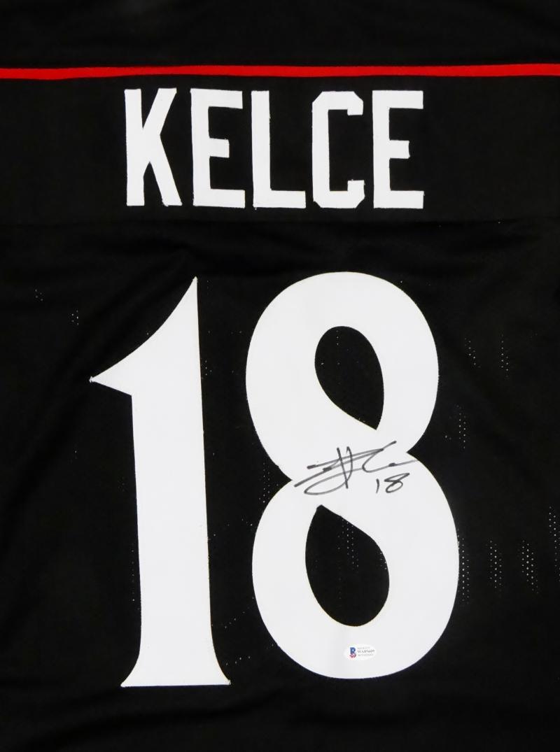 Travis Kelce Autographed Black College Style Jersey - Beckett Auth *8 – The  Jersey Source