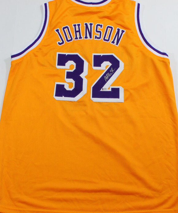 Magic Johnson Autographed Yellow Los Angeles Jersey - Beckett W *Silver *2