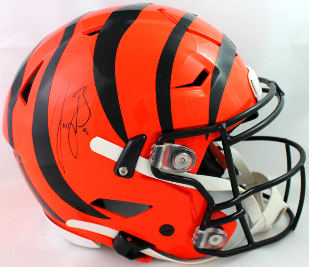 Shop Joe Burrow Cincinnati Bengals Autographed Orange Full Size Authentic  Speed Helmet