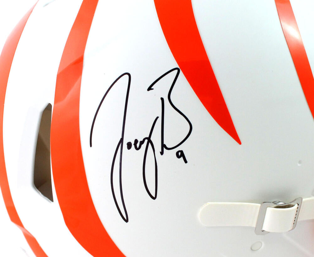 Joe Burrow Signed Cincinnati Bengals Authentic Flat White Helmet FAN 31697