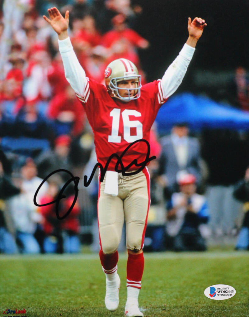 Joe Montana Autographed San Francisco 49ers 8x10 Photo Beckett Witness -  Famous Ink