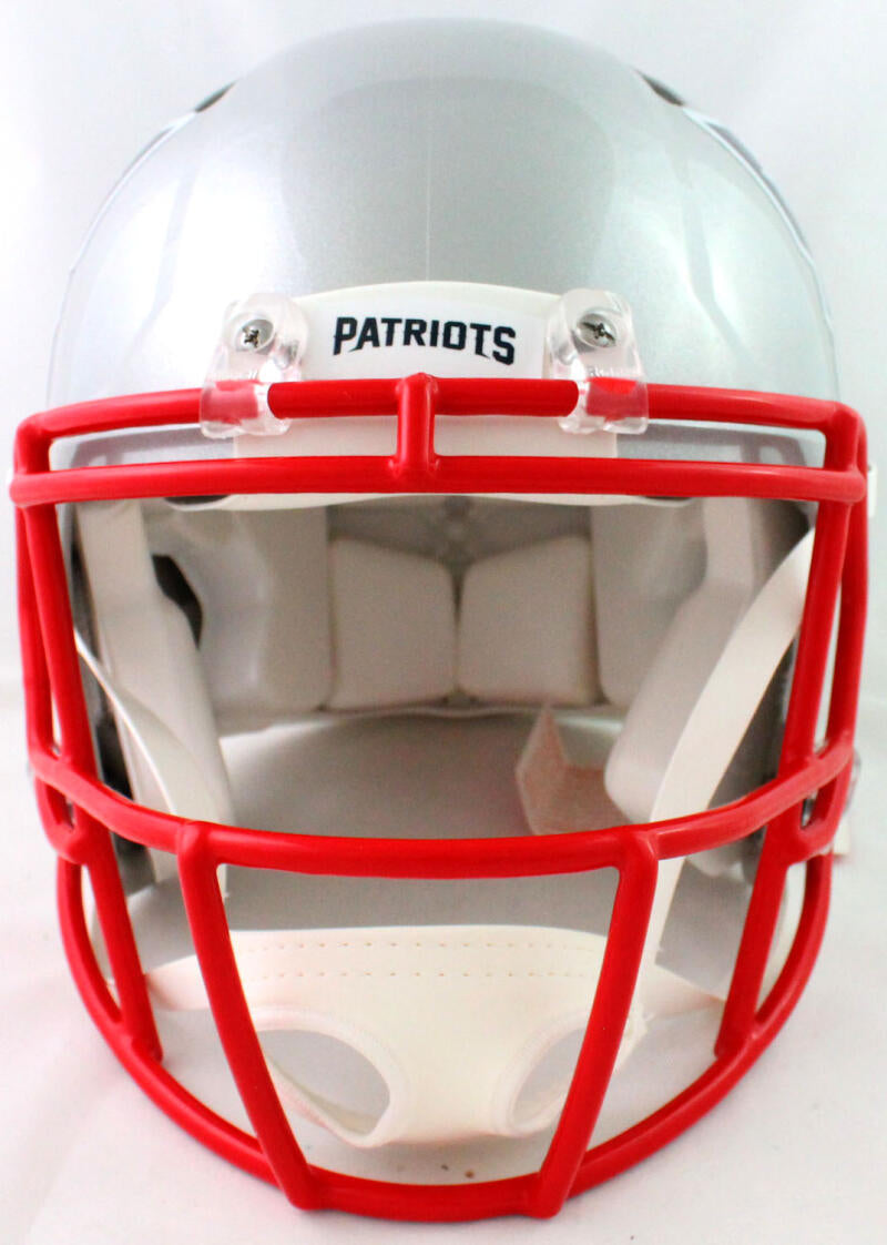 Wes Welker autographed Football Helmet (New England Patriots