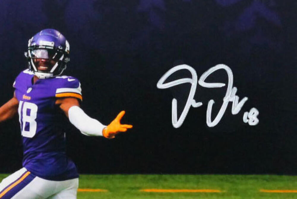 Justin Jefferson Autographed Minn. Vikings 8x10 Taunting Photo - Becke –  The Jersey Source