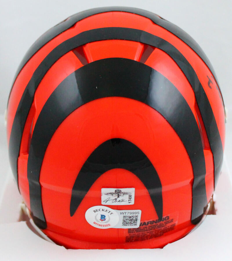 Ja'Marr Chase Autographed Cincinnati Bengals Lunar Mini Helmet Beckett –  Denver Autographs