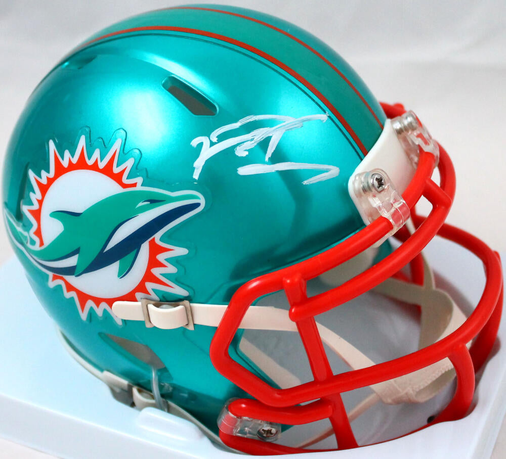 Autographed Miami Dolphins Tua Tagovailoa Fanatics Authentic Riddell 2022  Salute To Service Speed Mini Helmet