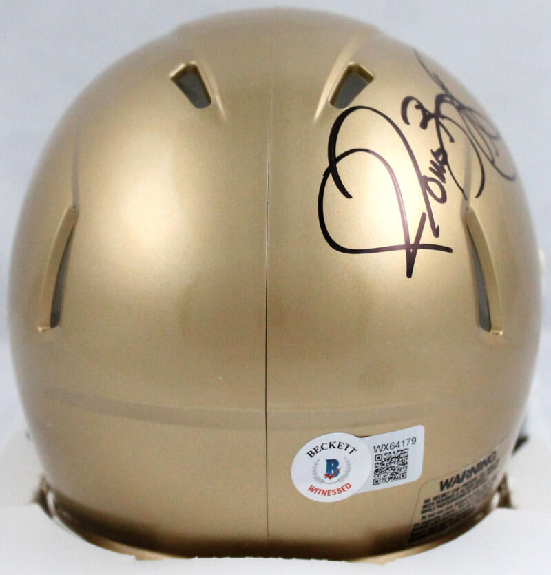 Jerome Bettis Autographed Notre Dame Schutt Shamrock Mini Helmet-Becke –  The Jersey Source