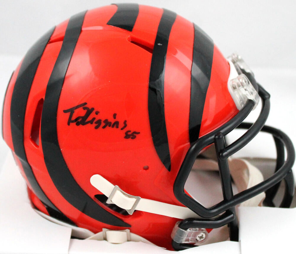 : Tee Higgins Autographed Bengals Speed Mini Helmet-Beckett W  Hologram Black : Collectibles & Fine Art