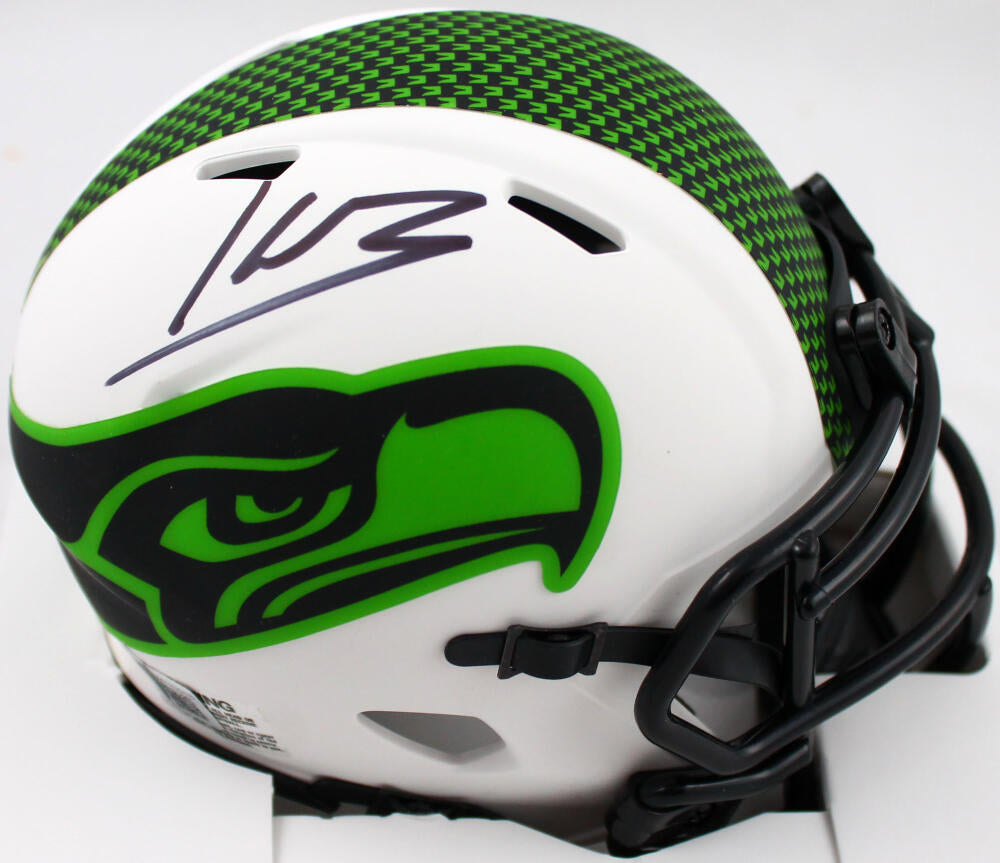 Kenneth Walker III Autographed Seattle Seahawks Mini Helmet-Beckett W – The  Jersey Source