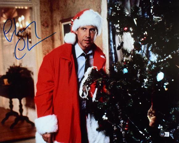 Chevy Chase Autographed 16x20 Christmas Vacation-Beckett W Hologram *Blue Image 1