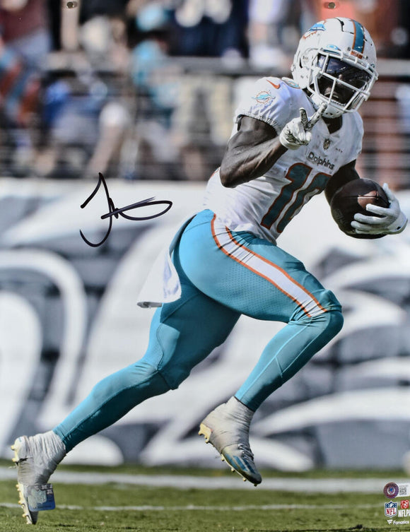 Tyreek Hill Autographed Miami Dolphins 16x20 Peace Photo- Beckett W Hologram *Black Image 1