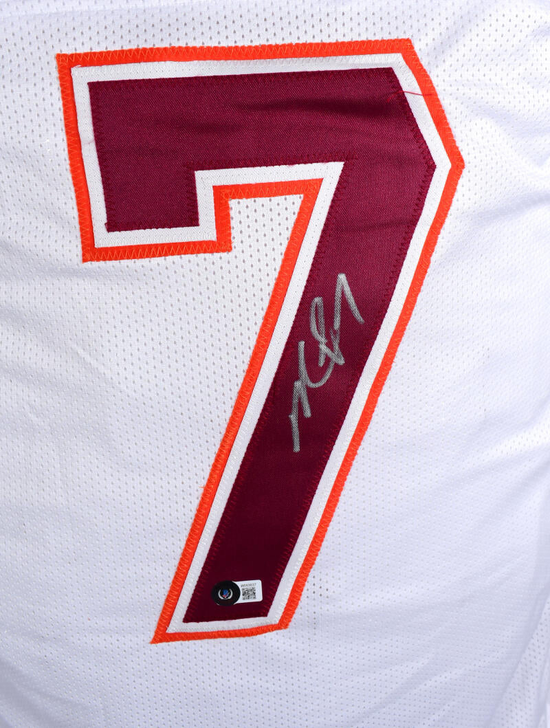 Michael Vick Autographed White Pro Style Jersey - Beckett W Hologram * –  The Jersey Source