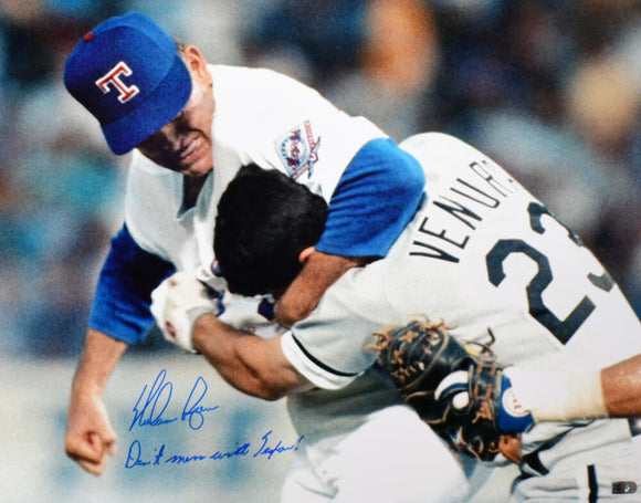 Nolan Ryan Signed Texas Rangers 16x20 Fighting Photo w/Don't Mess with Texas- AIV Hologram *Blue Image 1
