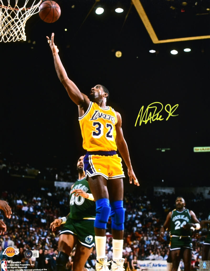 Autographed Los Angeles Lakers Magic Johnson Fanatics Authentic
