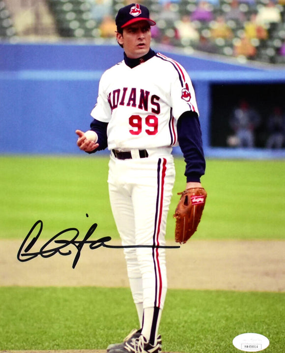 Charlie Sheen Autographed Major League 8x10 On Mound Photo - JSA W *Black Image 1