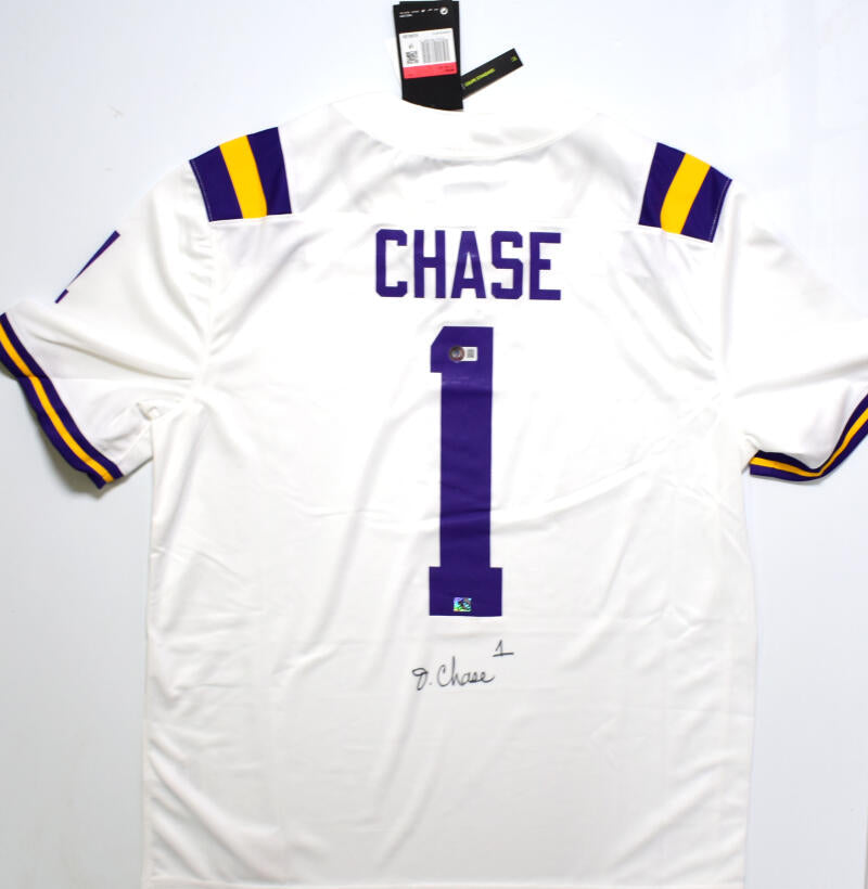 Ja'Marr Chase Autographed LSU Tigers Nike Game Jersey - Beckett W