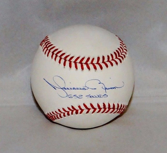 Mariano Rivera Autographed Rawlings OML Baseball with 