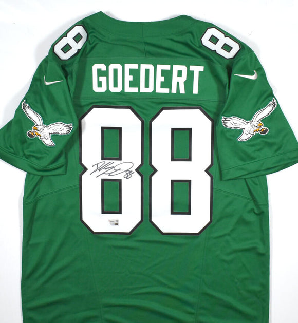 Dallas Goedert Autographed Philadelphia Eagles Kelly Green Nike Vapor Limited Jersey - Fanatics *Black Image 1