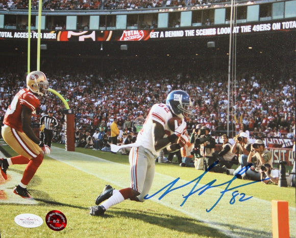 Mario Manningham Autographed 8x10 TD Catch Photo- JSA Authenticated