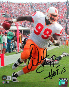 Warren Sapp Autographed Tampa Bay 8x10 Running HM Photo W/ HOF- Beckett W* Black