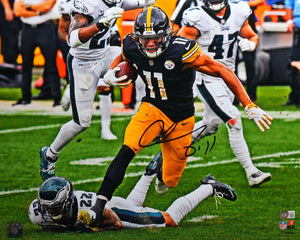 Chase Claypool Autographed Steelers Undefeated 16X20 FP Photo- Beckett W *Black