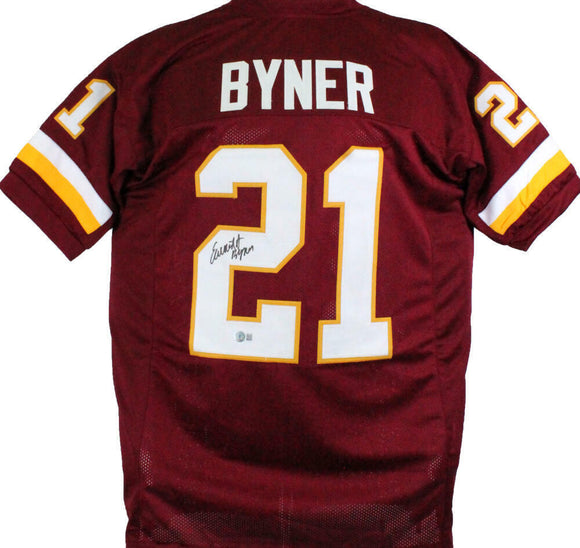 Earnest Byner Autographed Maroon Pro Style Jersey-Beckett W Hologram *Black