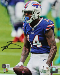 Stefon Diggs Autographed Buffalo Bills 8x10 Close Up FP Photo-Beckett W Hologram