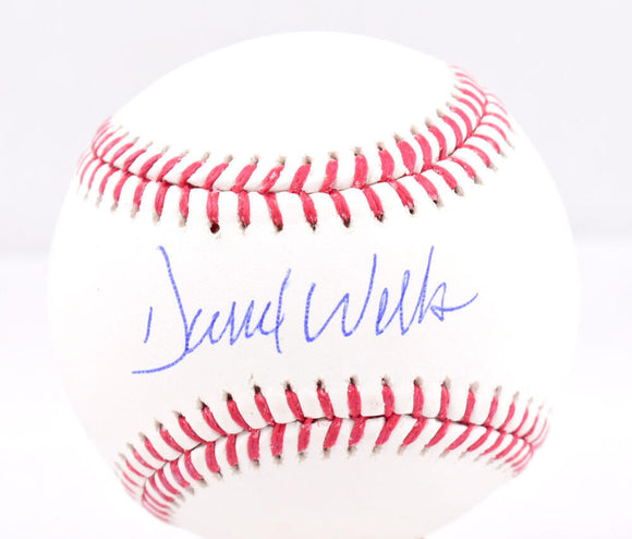 David Wells Autographed OML Baseball - Beckett W Hologram *Blue