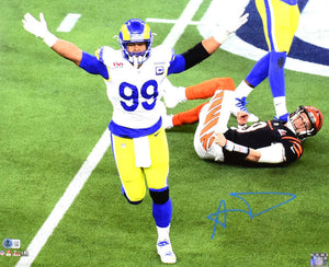 Aaron Donald Autographed Los Angeles Rams 16X20 Celebration Photo-Beckett W Holo