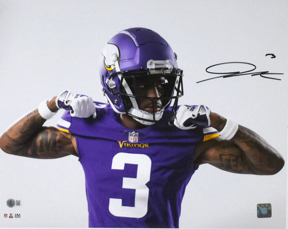 Jordan Addison Autographed Minnesota Vikings 16x20 Flex Photo - Beckett W Holo