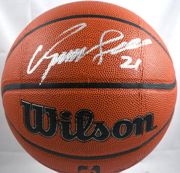 Dominique Wilkins Autographed Authentic NBA Wilson Basketball - Beckett W Holo