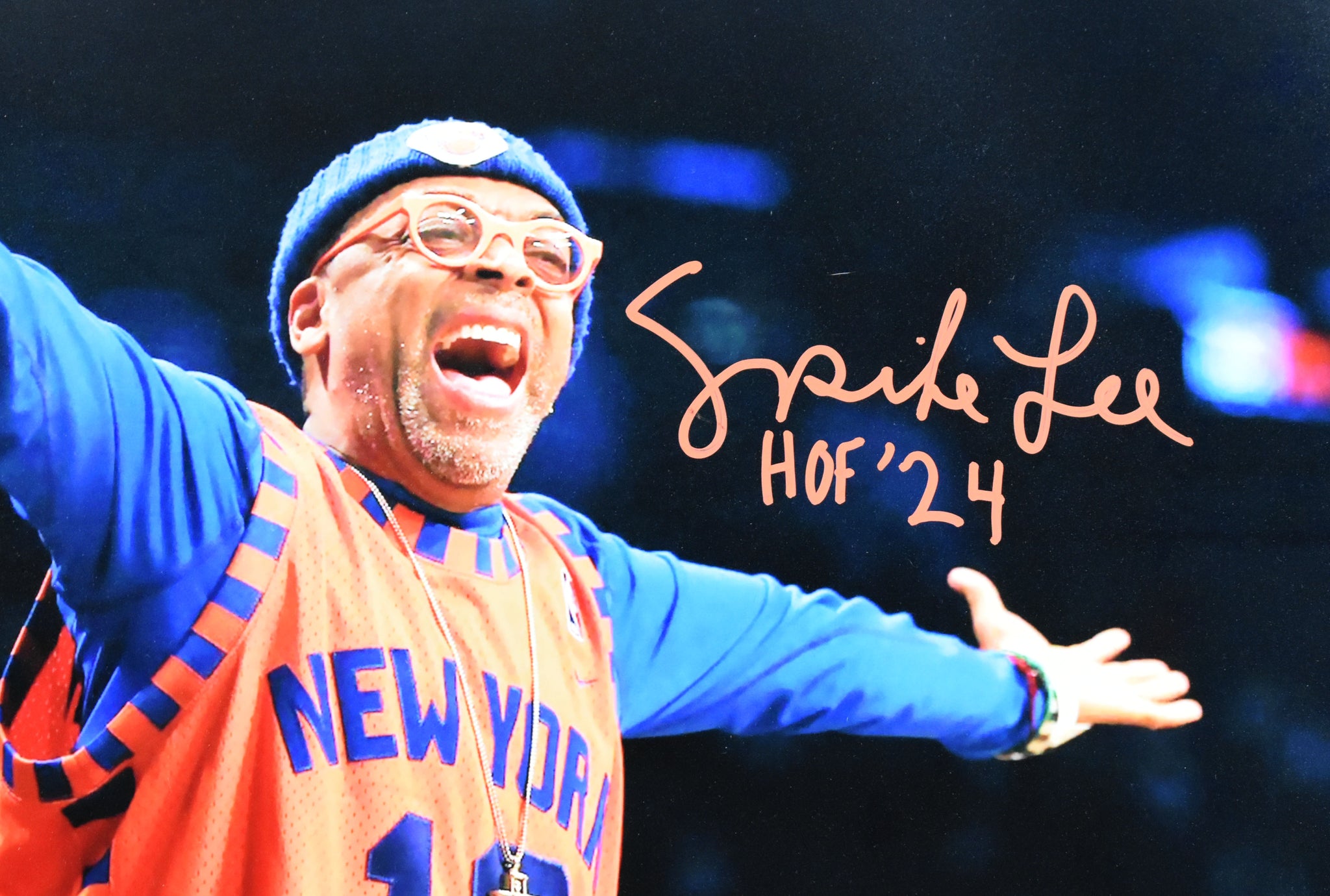 Spike Lee Autographed New York Knicks 16x20 HOF Photo - Beckett W Holo –  The Jersey Source, image size:2048x1380