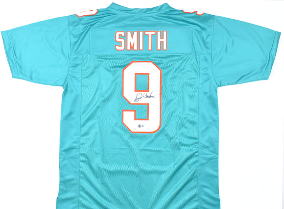 Jonnu Smith Autographed Teal Pro Style Jersey - Beckett W Hologram *Black