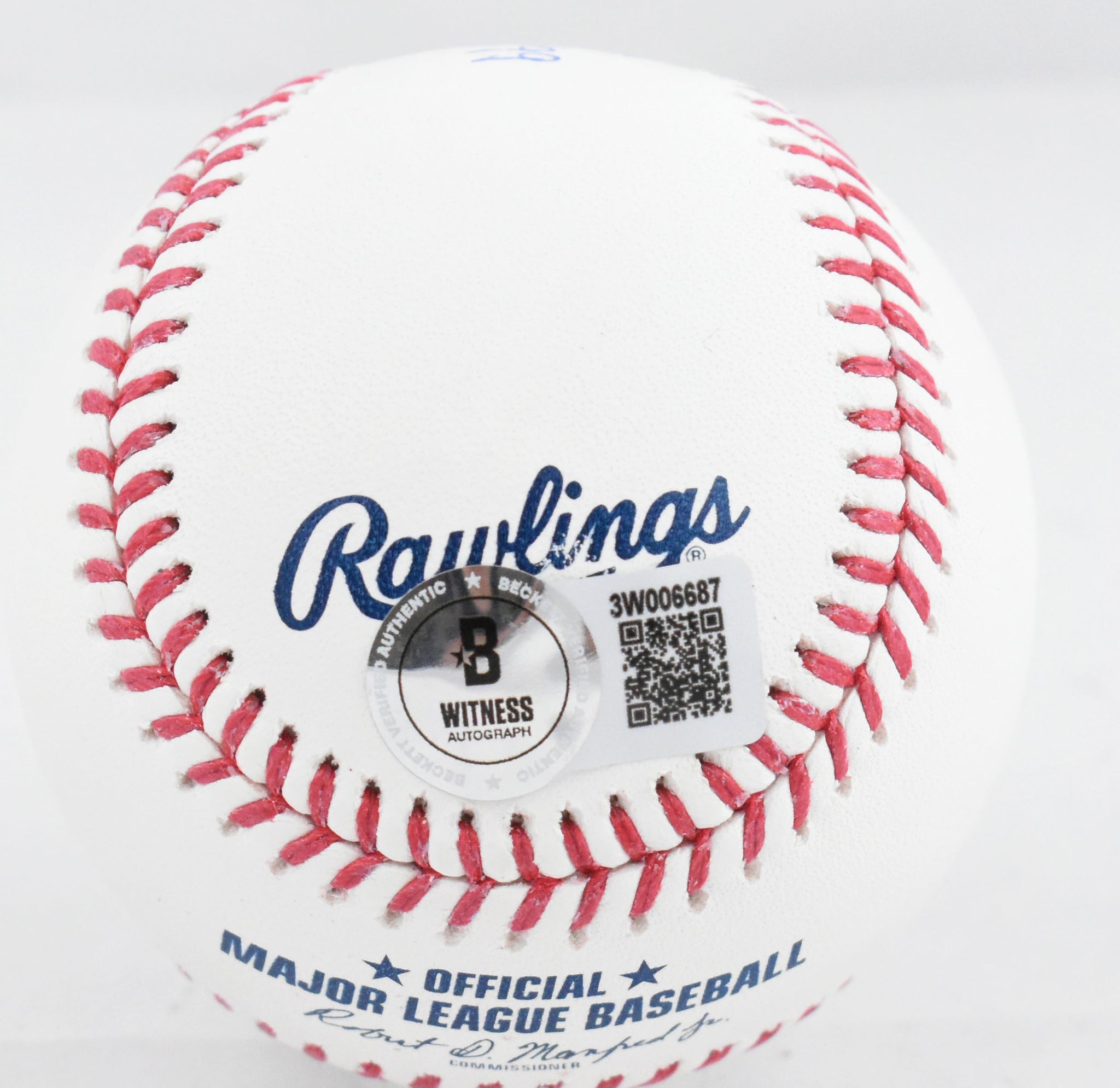 Robin Yount Autographed Rawlings OML Baseball w/HOF Robin Yount Autographed Rawlings OML Baseball w/HOF
