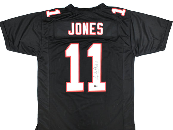 Julio Jones Autographed Black Pro Style Jersey - Beckett W Hologram *Black