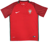 Cristiano Ronaldo Autographed Portugal Home Soccer Jersey #7 - Beckett Holo *M