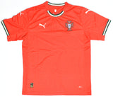 Bruno Fernandes Autographed Portugal Home Soccer Jersey #8 - Beckett W Holo *L