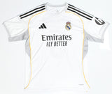 Camavinga Autographed Real Madrid Home Soccer Jersey #6 - Beckett W Holo *L