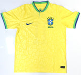 Raphinha Autographed Brazil Home Soccer Jersey #11- Beckett Holo *L