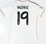 Luka Modric Autographed Real Madrid CF Home Soccer Jersey #19 - Beckett Holo *L