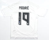 Luka Modrić Autographed Real Madrid Home Soccer Jersey #19 - Beckett *M