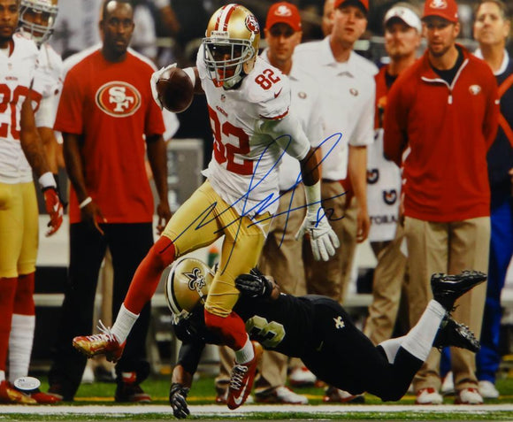 Mario Manningham Autographed 49ers 16x20 Avoiding Tackle Photo- JSA Auth