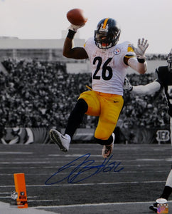 LeVeon Bell Autographed Steelers 16x20 B&W With Color Jumping PF. Photo- JSA W Auth